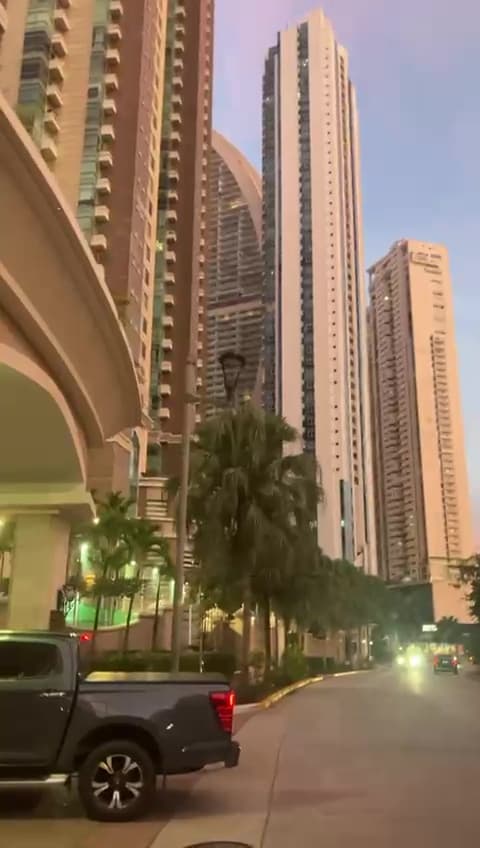 Panama: Where Jewish Life Thrives While Canada's Jews Face Rising Threats