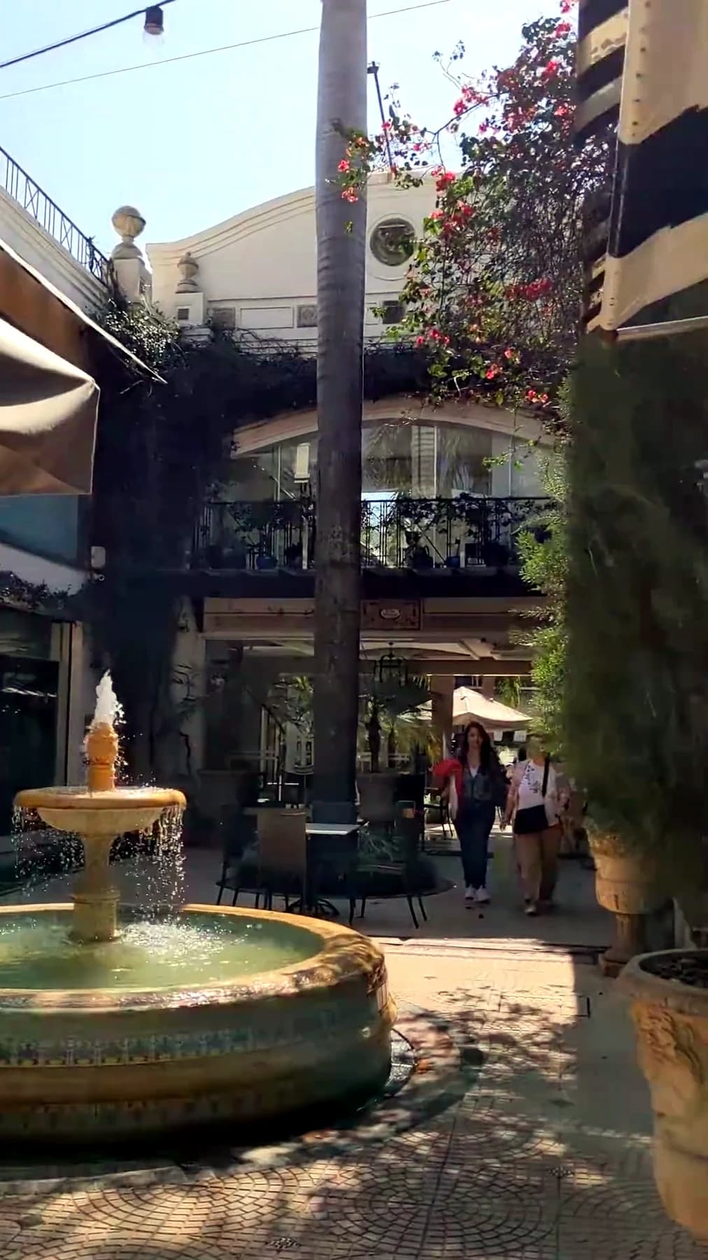 Courtyard life in Asuncion