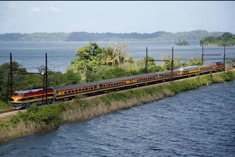 Panama Canal Railway journey