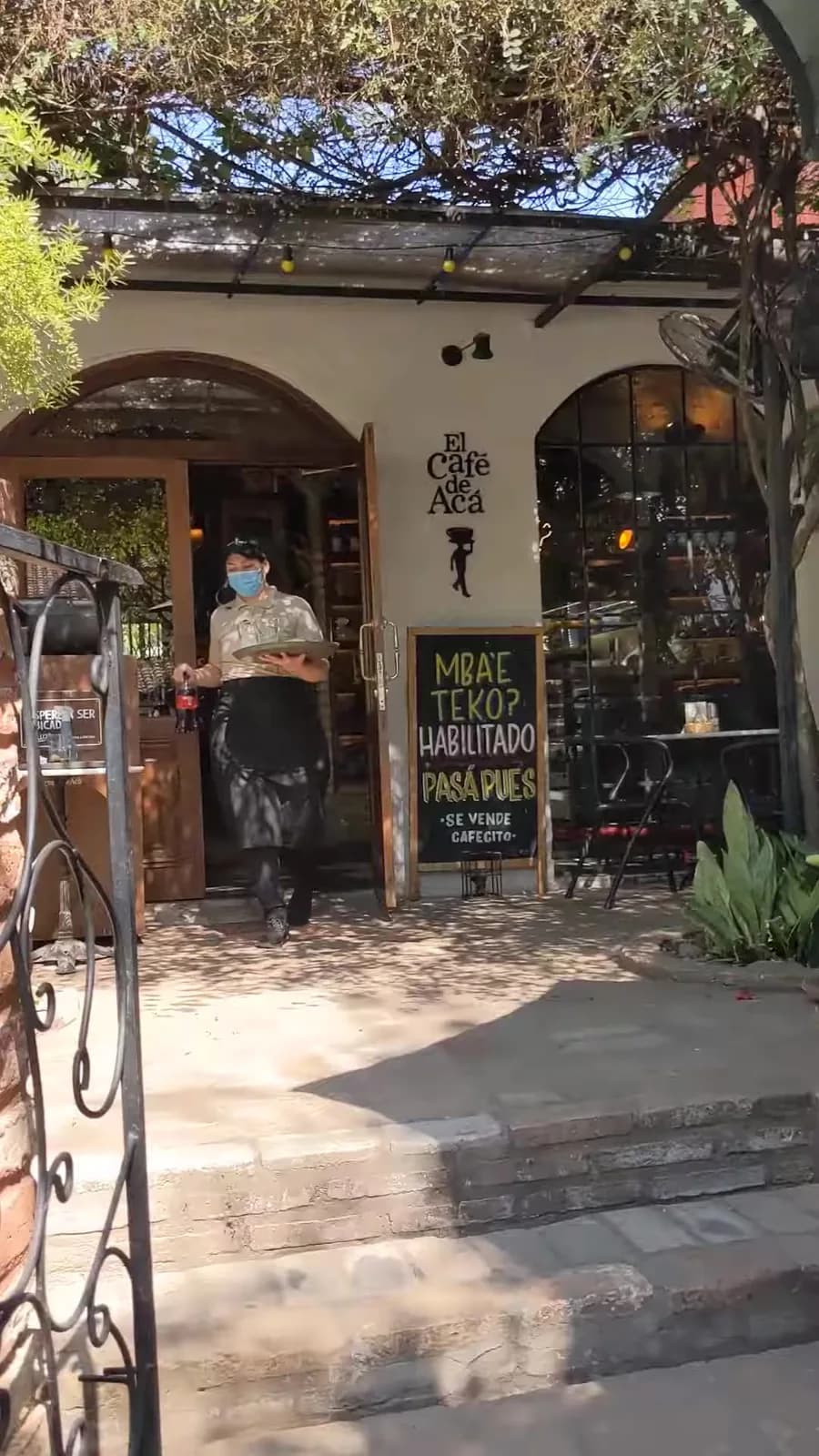 El Café de Acá in Asunción