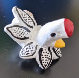 Gallinita Picha'i - Paraguay's Lucky Chickens - Image 1